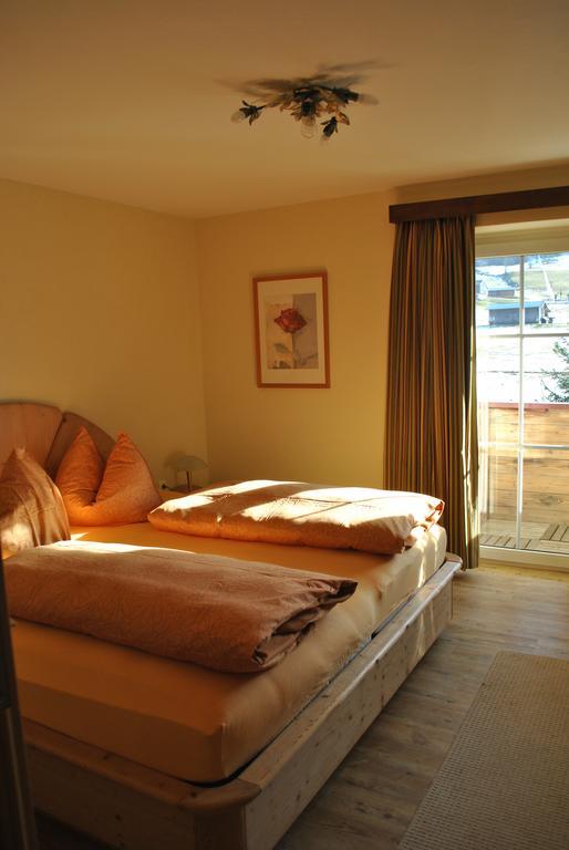 Romantik Pension Lehrberg Sankt Jakob in Haus Δωμάτιο φωτογραφία